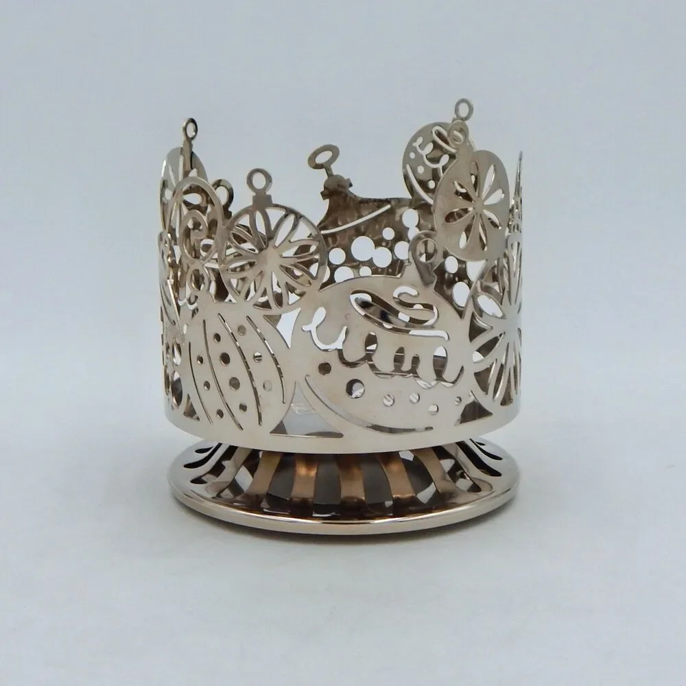 Bath & Body Works Ornaments Design Pedestal Silver 3-Wick Christmas Candleholder - Picture 2 of 7